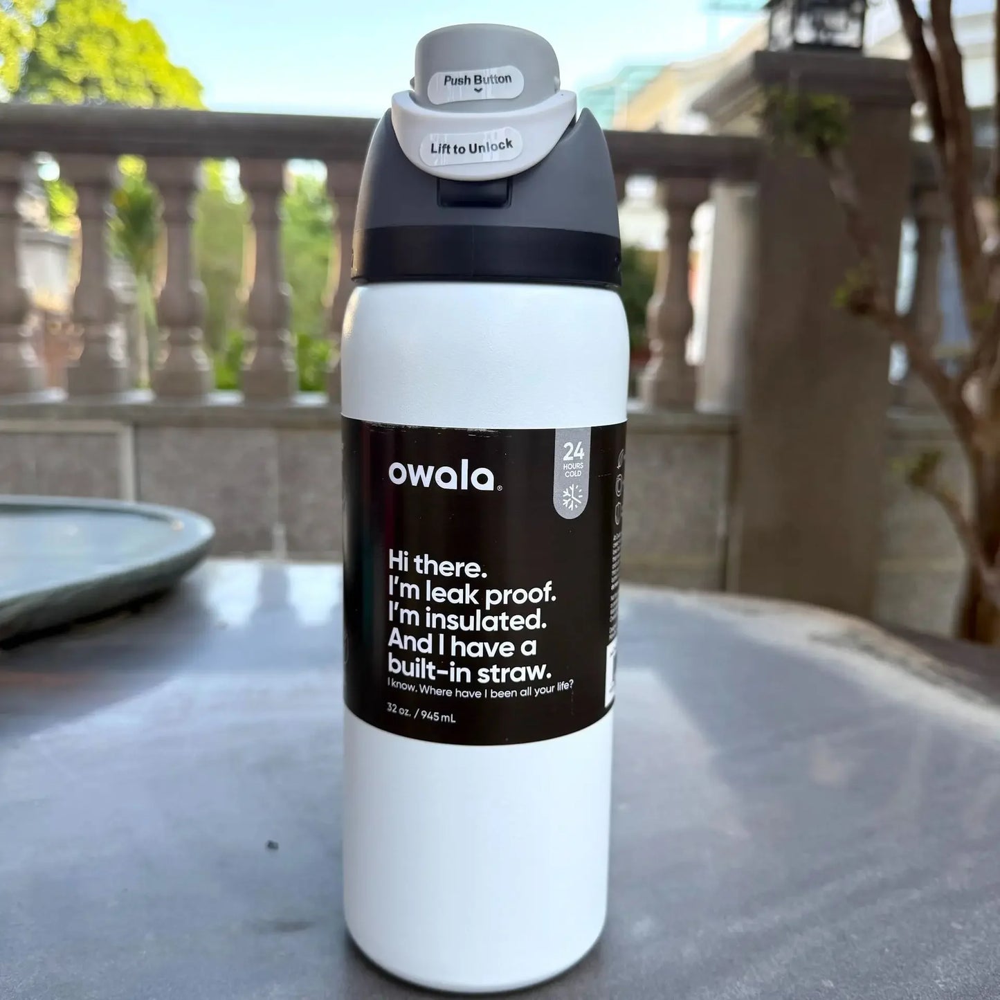 Owala Insulated Stainless Steel Water Bottle with Straw 24/32Oz